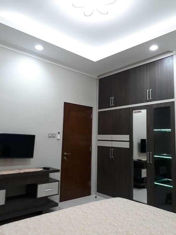 Imperial Villa Syariah Jogjacarta Exterior foto