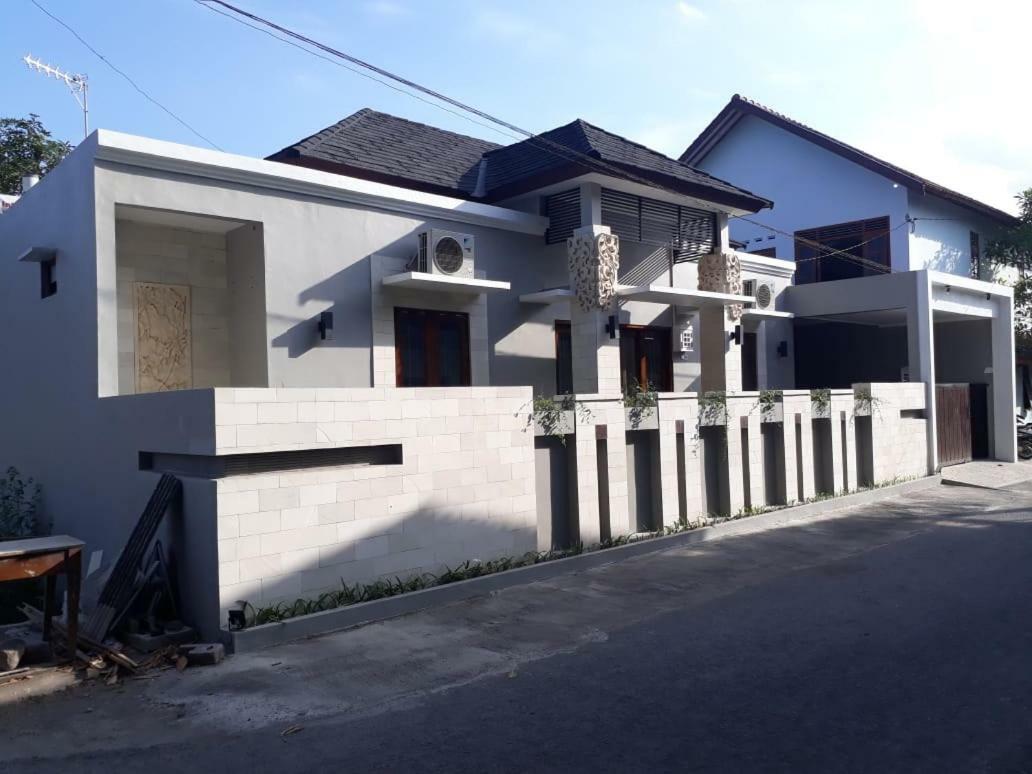 Imperial Villa Syariah Jogjacarta Exterior foto